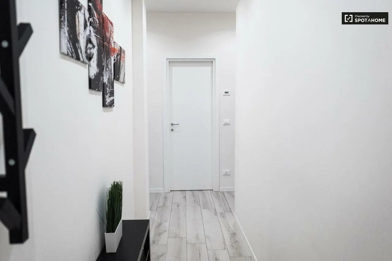 Brand New Apartment In Fiera Bolonya